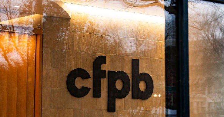 Dezenas de trabalhadores da CFPB dispararam em Blitz após o horário comercial