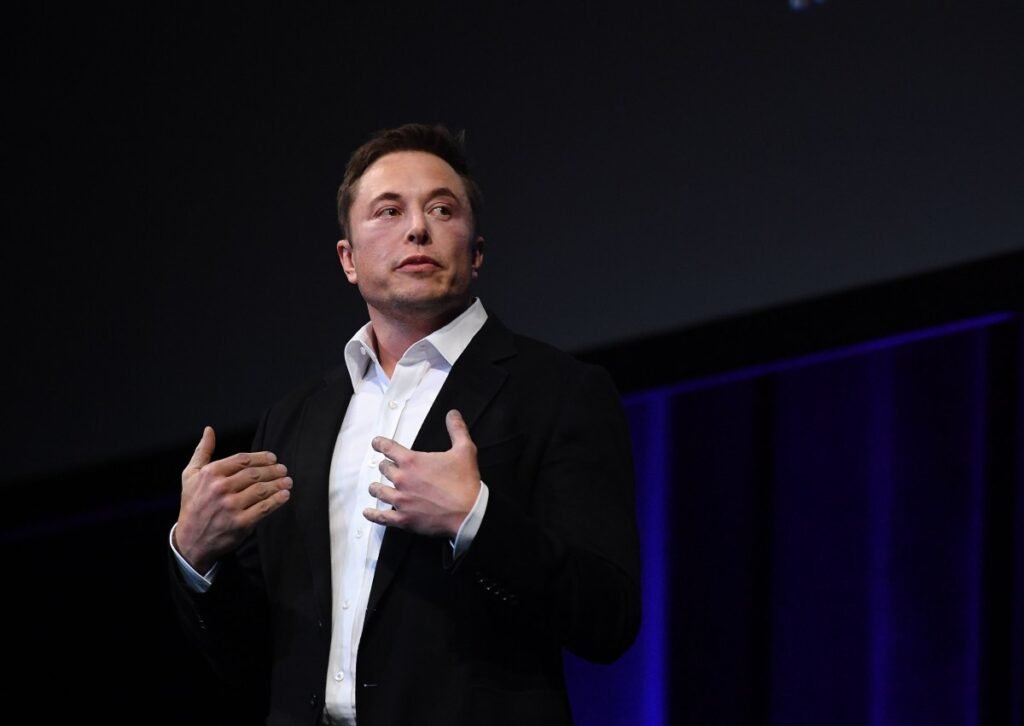 Elon Musk retirará a oferta da organização sem fins lucrativos da OpenAI se o conselho concordar com os termos