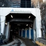 O que Elon Musk entendeu de errado sobre por que a aposentadoria federal ainda é gerenciada de uma mina de calcário