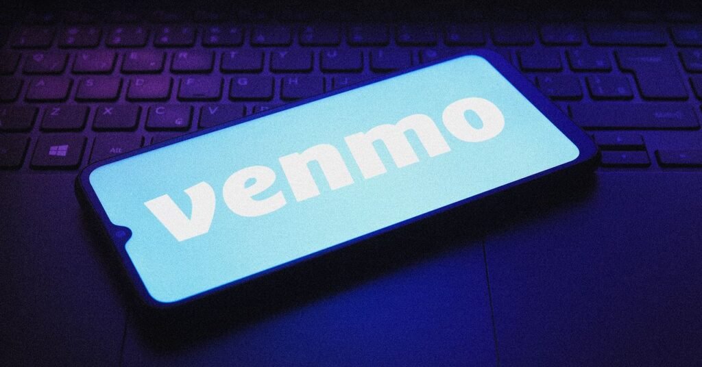 Ainda mais contas de Venmo vinculadas às autoridades Trump no Signal Group de bate -papo deixou dados públicos
