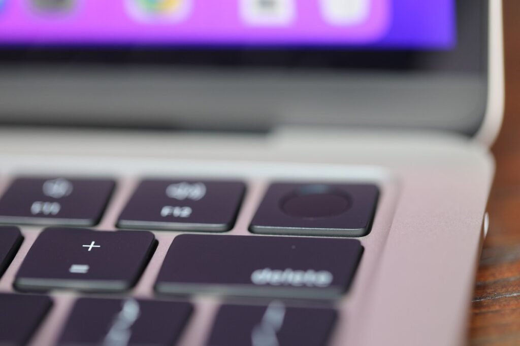Apple lança novo MacBook Air com chip M4