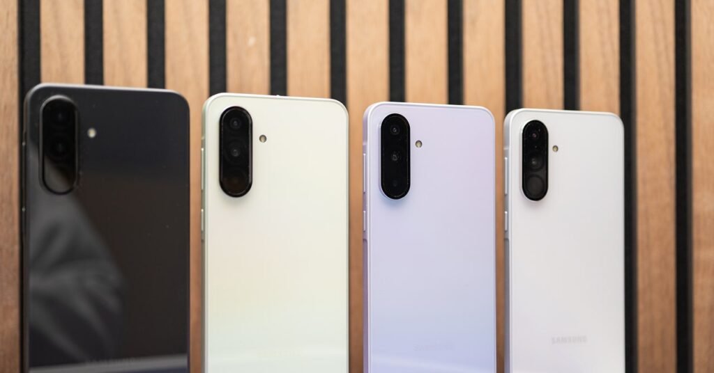 O Galaxy A36 e o ​​Galaxy A26 da Samsung receberão 6 anos de atualizações de software