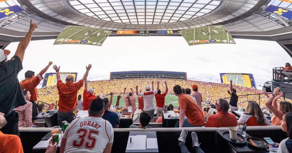 Esta tela enorme para esportes ao vivo coloca você no melhor assento do estádio