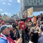 Os protestos anti-Musk agora são um risco oficial para os negócios de Tesla