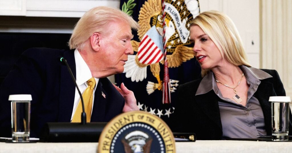 Trump visa leis estaduais de IA em projeto de ordem executiva