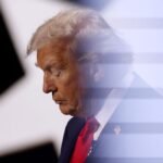 Trump assina ordem executiva que ameaça punir Estados por aprovarem leis de IA