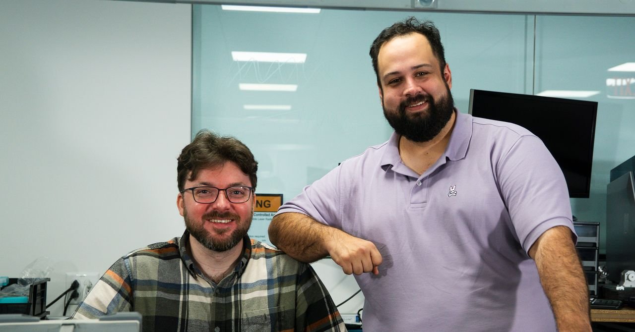 Code Metal levanta US$ 125 milhões para reescrever o código da indústria de defesa com IA