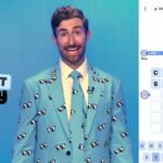 Lembra da sede? 'Quiz Daddy' Scott Rogowsky está de volta com TextSavvy, um game show diário para celular