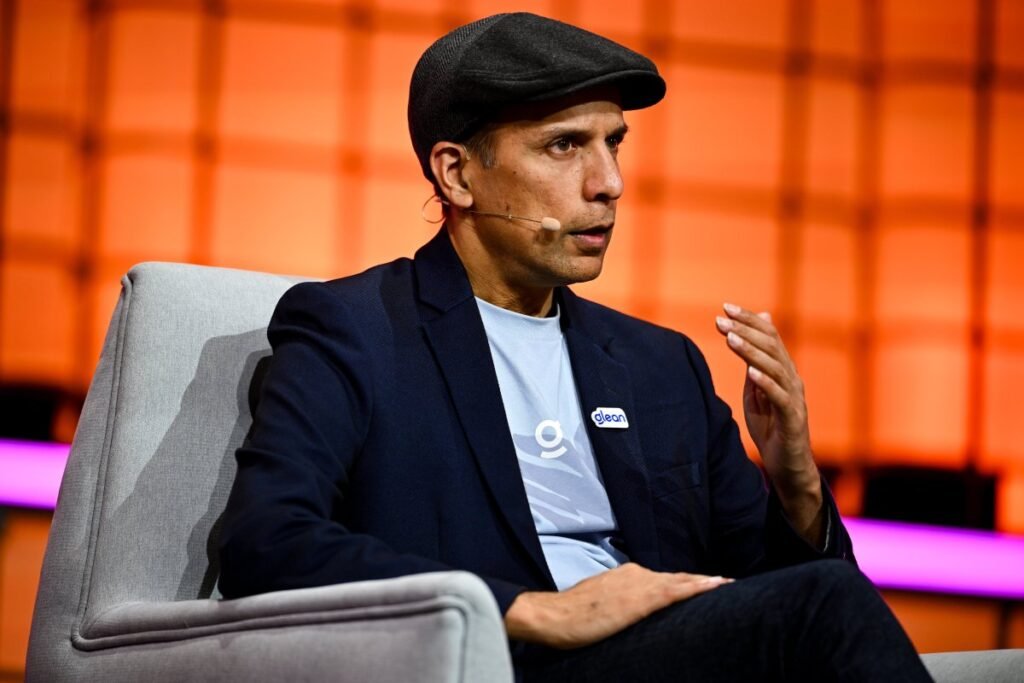 Quem será o proprietário da camada de IA da sua empresa? O CEO da Glean explica