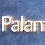 Demonstrações da Palantir mostram como os militares poderiam usar chatbots de IA para gerar planos de guerra