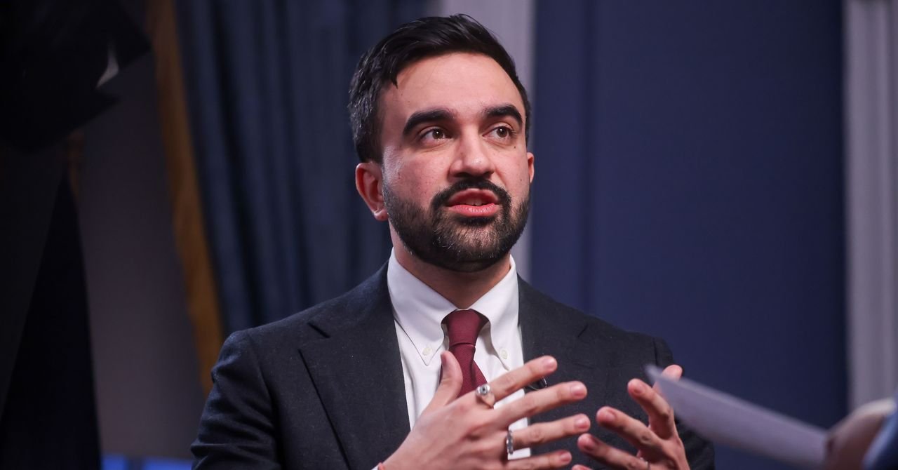 Em uma grande reversão, Zohran Mamdani diz às agências de Nova York para usarem o TikTok