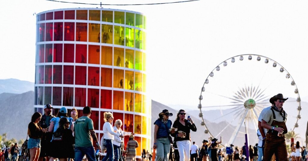 Assisti 18 horas de transmissão ao vivo vertical do Coachella e tudo que consegui foi esse péssimo FOMO