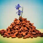 Gaza está sendo reconstruída com tijolos semelhantes a Lego feitos de entulho
