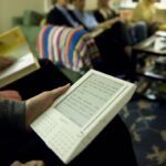 Os usuários recorrem ao jailbreak de seus Kindles mais antigos quando a Amazon encerra o suporte