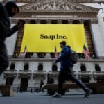 Snap banner at NY stock exchange