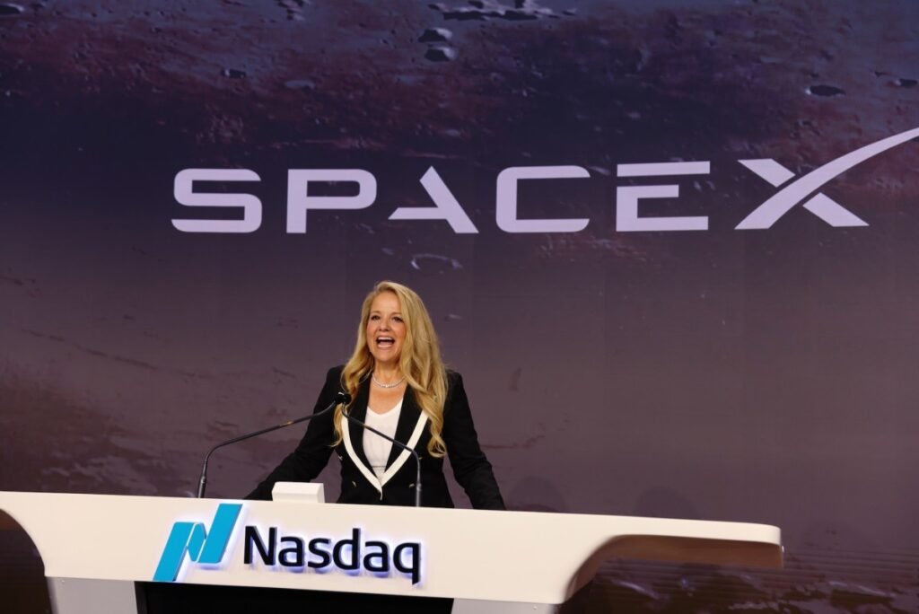 A presidente da SpaceX, Gwynne Shotwell, acaba de dar outra dica sobre uma fusão da Tesla