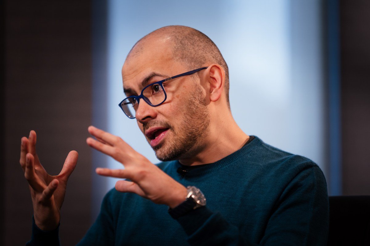 CEO da DeepMind pede um órgão de padrões independente para regular a IA de fronteira